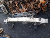 Mercedes w209 ön tampon demiri