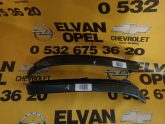 Opel Zafira Çıkma Far Alt Çıtası