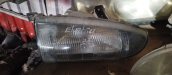 Hyundai elantra sağ ön far