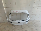 2017 sonrası Ford Fiesta arka bagaj kapağı
