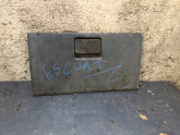 FORD ESCORT TORPİDO KAPAĞI