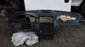 mercedes c180 göğüslük