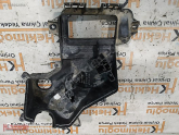 AUDİ A6 05-11 SİGORTA KUTUSU MOTOR BEYNİ MUHAFAZASI 4F1 937