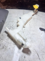 FORD FOCUS MK1 99-2004 ÖN CAM SİLECEK SU DEPOSU ÇIKMA ORJ HATASIZ