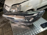 Oto Çıkma Parça / Elektrik / Far / Ford / Transit Custom / Çıkma Parça 