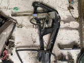 MERCEDES SPRİNTER SOL ÖN KAPI CAM KRİKOSU 1998-2005 MODEL