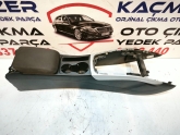 Oto Çıkma Parça / Mekanik / Orta Konsol / Audi / A4 / Çıkma Parça 