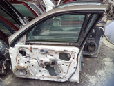 Oto Çıkma Parça / Kaporta & Karoser / Kapı / Nissan / Bluebird / Çıkma Parça 