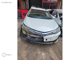 2013-2019 TOYOYA COROLLA SEDEFLİ BEYAZ ÖN SET//