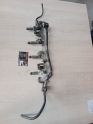 Mazda 323 Orijinal Benzin Enjektör Kütüğü 1999-2003 Model