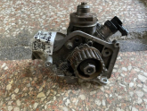 FORD COURİER  MAZOT POMPASI ÇIKMA ORJİNAL