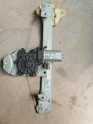 Renault Clio 4 sağ arka kapı cam krikosu 827008880R