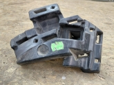 SKODA KAMİQ ÖN TAMPON BAĞLANTI BRAKETİ SIFIR 658807724