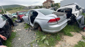 Oto Çıkma Parça / Elektrik / Far / Volkswagen / Passat / Çıkma Parça 