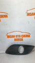 8M51-19952-AE 1717922 Ford Focus sağ ön sis farı çerçevesi