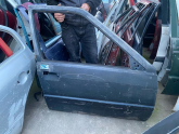 RENAULT 21 SAĞ ÖN KAPI İÇ AÇMA KOLU ORJİNAL