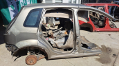 ford fiesta 2005 kesme sağ yan duvar/çamurluk (son fiyat)