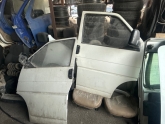 Transporter ön kapı