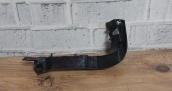 8V5807183 orj 12-17 audi a7 sol ön tampon braketi