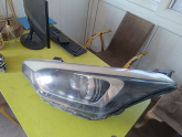 Hyundai i20 sol ön far lambası