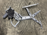 OPEL ZAFİRA B SAĞ ÖN CAM KRİKOSU ÇIKMA 13132221 CANCAN OPEL