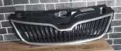 5JA853668 orj skoda rapid ön panjur nikelaj kırık sadece