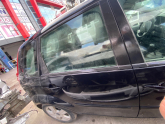 FORD FİESTA SAĞ ARKA KAPI ORİJİNAL HATASIZ 2002-2009