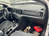 Whatsaptan siparişler Kia Sorento torpido kılıma ızgarası