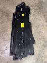 AUDİ A6 05-11 ALT TABAN MUHAFAZA SOL 180CM 4F0825207D 4F0825207A
