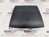 7H5857922 VOLKSWAGEN CARAVELLE TORPİDO ÜST CEP