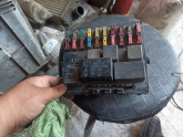 Lada Vega ( 8 valve ) sigorta tablası 21103722010