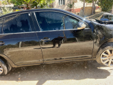 Volkswagen jetta sağ ön kapı