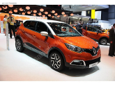 Oto Çıkma Parça / Elektrik / Far Camı / Renault / Captur / Çıkma Parça 