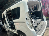 FIAT DOBLO  GENİL AİLE ÇIKMA  KASA KUPA