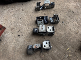 Oto Çıkma Parça / Peugeot / 207 / Mekanik / Kapı Menteşesi / Çıkma Parça 