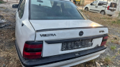 Vectra a bagaj kapağı orijinal