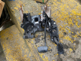 OPEL İNSİGNİA A FREN VE GAZ PEDALI SET ÇIKMA SÖKME 23335261