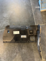 BMW E60 SAĞ ÖN ALT TORPİDO KAPAĞI 2003-2010 51457156230 Ç