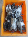 renault laguna 3 2008 sağ-sol kaput menteşesi (son fiyat)
