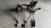 323 pedal takımı çıkma