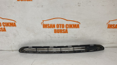 Renault Clio 3 2009-2012  Ön Tampon Üst Orta Izgarası