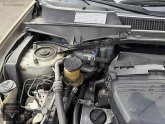 Toyota Rav4 ön cam ızgarası