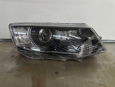 Oto Çıkma Parça / Skoda / Octavia / Elektrik / Far / Çıkma Parça 
