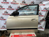 Toyota Corona sol ön kapı orijinal hatasız