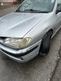 Renault Megane 1 sol ön çamurluk