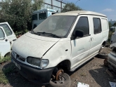 NISSAN VANETTA SOL FAR ORJİNAL ÇIKMA