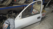 Orjinal Çıkma Opel Corsa B Sol Ön Kapı Parçası