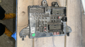13277321 OPEL İNSİGNİA ROLE SİGORTA KUTUSU MG OTO