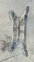 ford transit v363 çıkma alt beşik (travers)