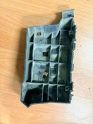 Ford Courier ön tampon braketi sağ ET7617D958AC
